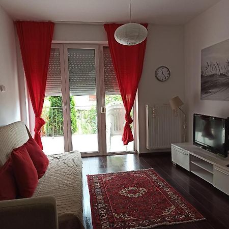 Cool & Pool Apartman Apartment Balatonfured Ngoại thất bức ảnh