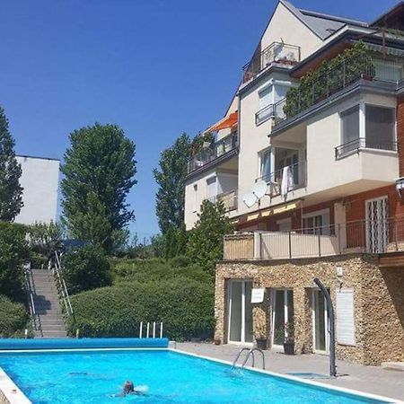 Cool & Pool Apartman Apartment Balatonfured Ngoại thất bức ảnh