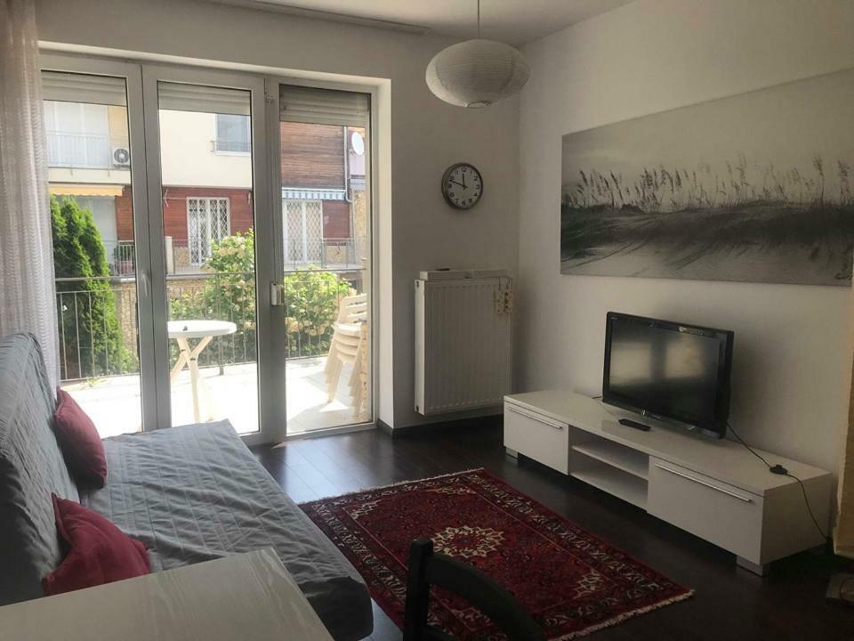 Cool & Pool Apartman Apartment Balatonfured Ngoại thất bức ảnh